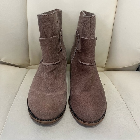 OTBT Urban Leather Stone /Taupe Boots | Brown Booties | Women's Size 6 - Picture 4 of 7